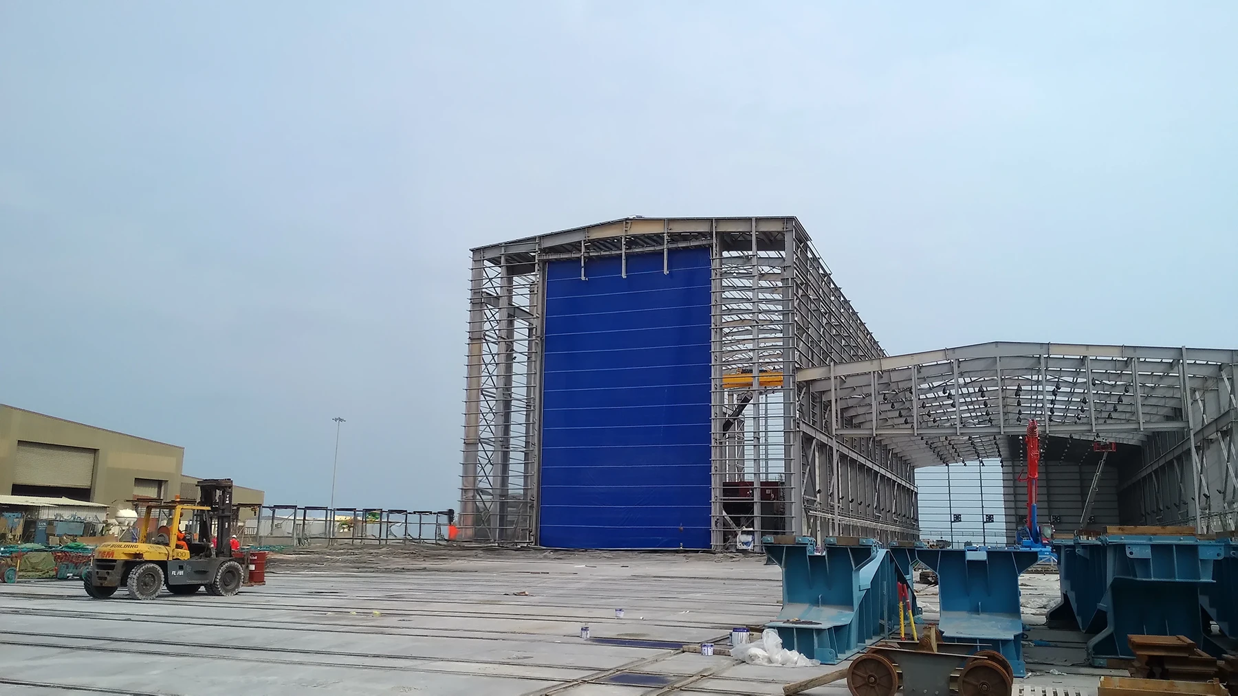 Industriële deuren voor scheepswerven